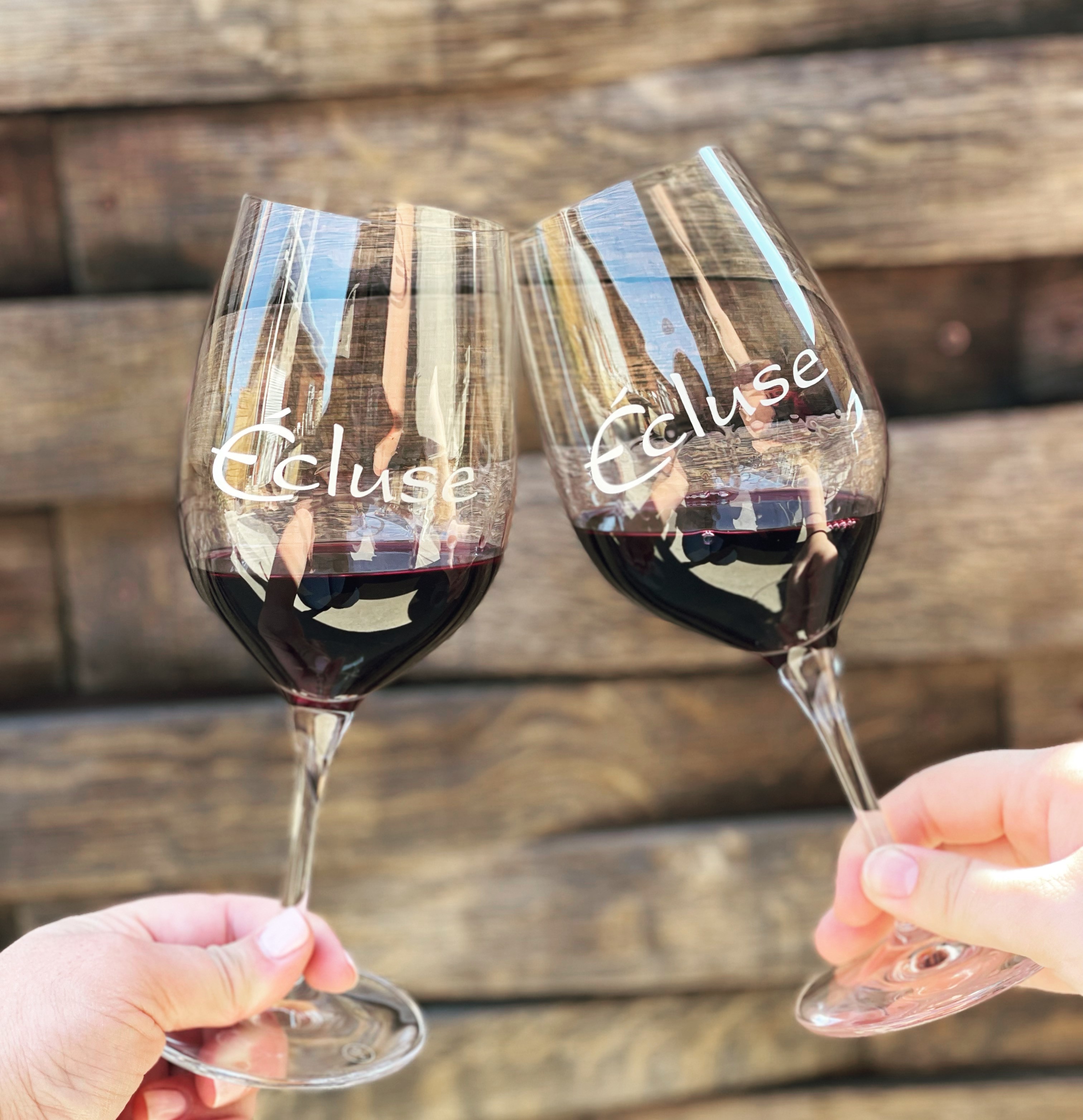 Cheers - Ecluse Glasses